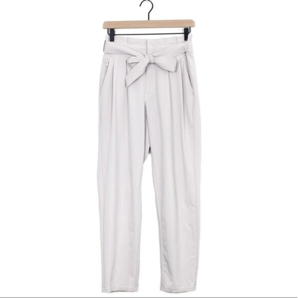 Athleta Pants - Athleta Skyline High Rise Paperbag Waist Pants 4